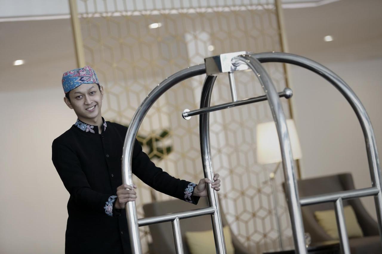Hotel Santika Kelapa Gading Yakarta Exterior foto